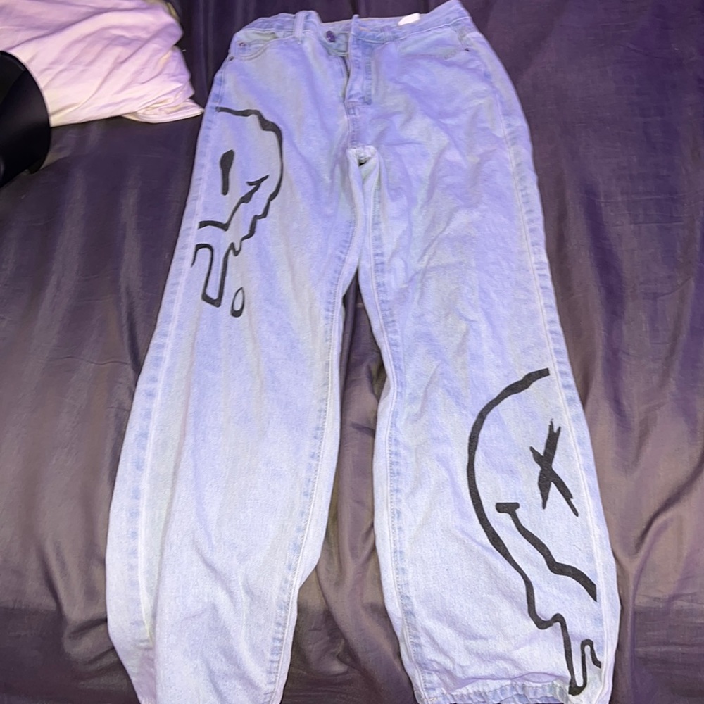 Smile face jeans